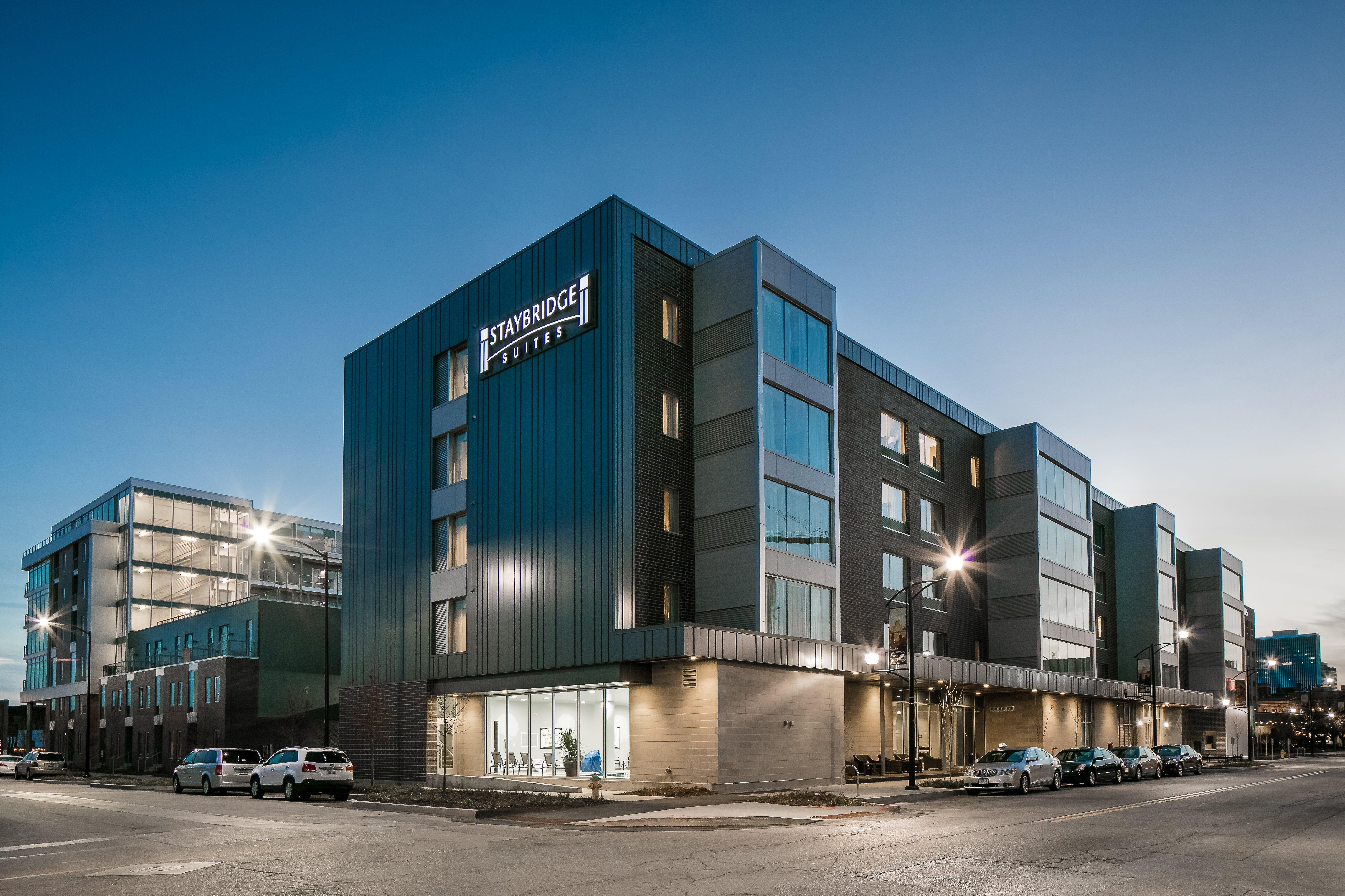 Staybridge Suites Des Moines Downtown By Ihg Exterior photo