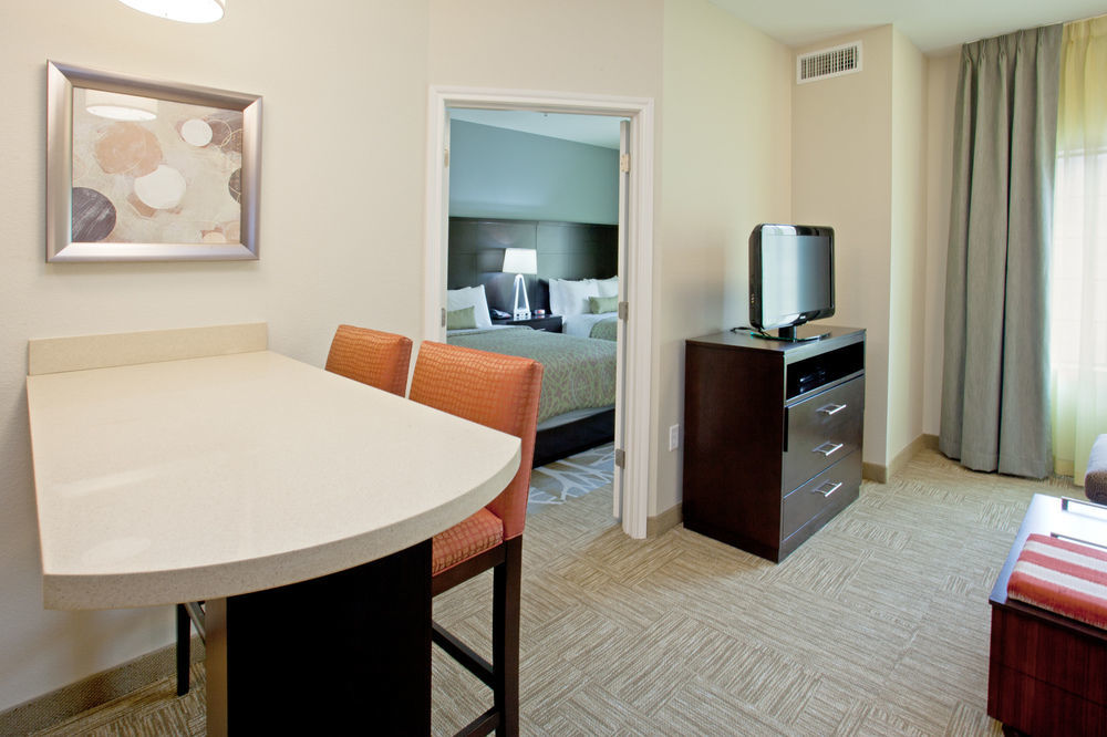 Staybridge Suites Des Moines Downtown By Ihg Exterior photo