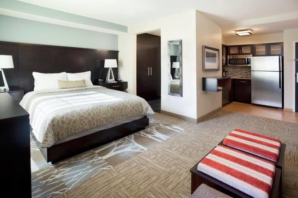 Staybridge Suites Des Moines Downtown By Ihg Exterior photo