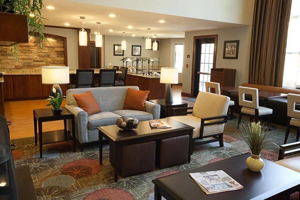 Staybridge Suites Des Moines Downtown By Ihg Exterior photo